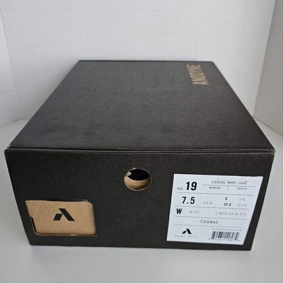 Women's Brown Mary Jane Shoes - Picture 14 of 14